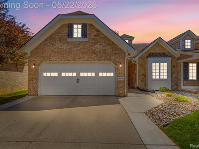 15720 Hunter Grv