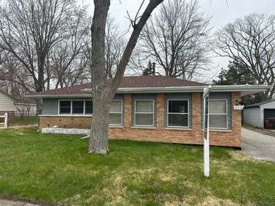 254 Blackhawk Dr