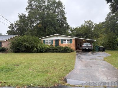 1622 Fairfield Dr