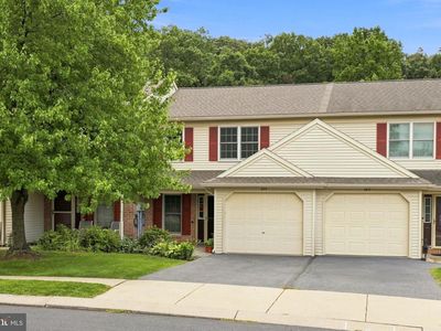 366 Crosswinds Dr