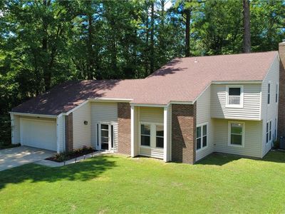 1553 Edgewater Dr