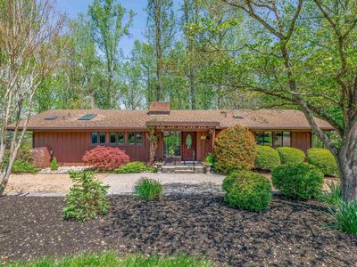 116 Chestnut Ridge Rd