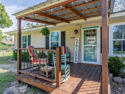 1406 Montgomery Ave