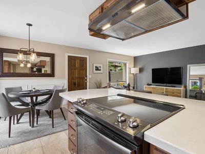 4820 E WINSTON Drive #3