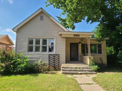 310 E 11th Ave