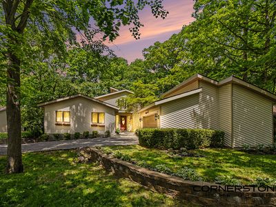 2111 Northridge Dr NE