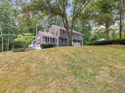 10 Flint Locke Dr