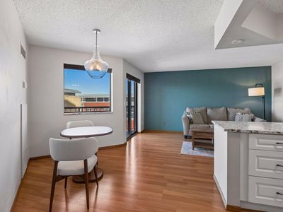 78 10th St E Unit 1610