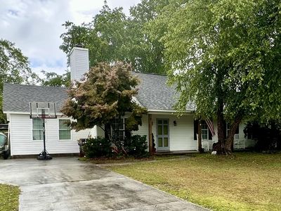 1411 English Court