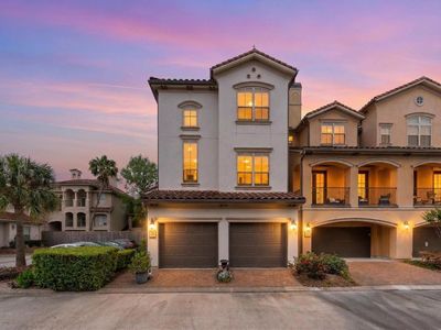 18 Laurelwood Dr