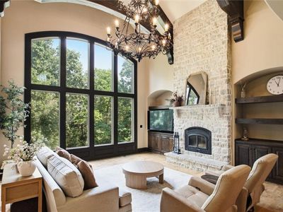 14555 Oak Valley Dr