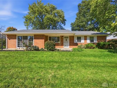 2525 Allenby Pl