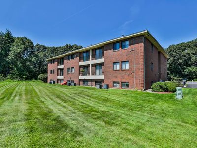 Property at 134 Abbott Farm Lane #134, Hudson, NH