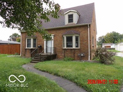 3510 Main St