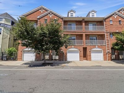 97 Astor St