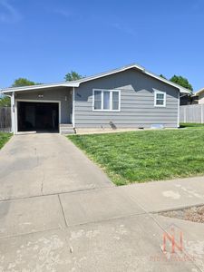 305 W Prospect Ave