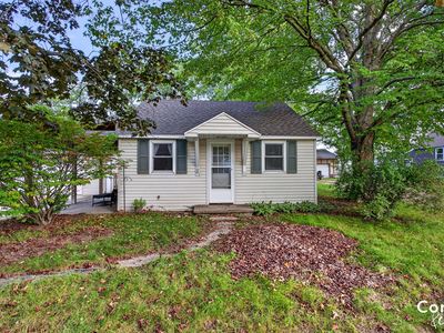 104 Tamarack St
