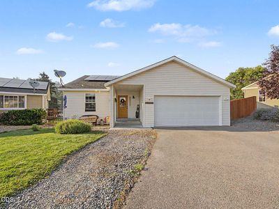 2348 James Martin Ct