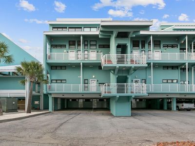 1390 Fort Pickens Rd APT 109