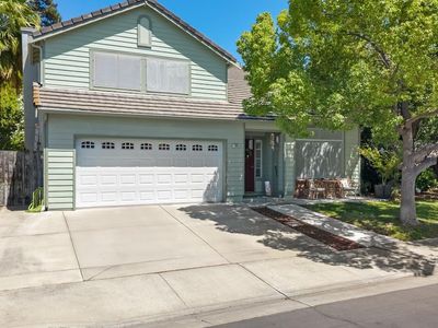 2866 Valcourt Way