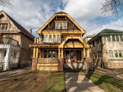 2139 North 48th STREET #2141