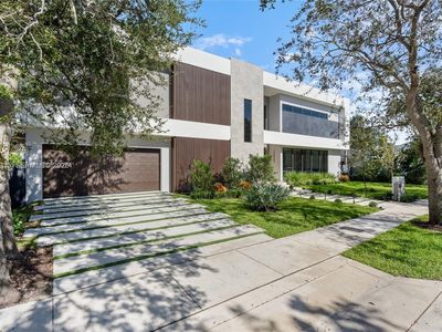 801 SE 11th Ct