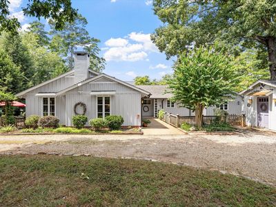 2617 London Dr