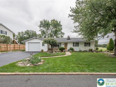 5930 Shepherd Hills Ave