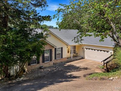 1378 S Lake Sherwood Dr