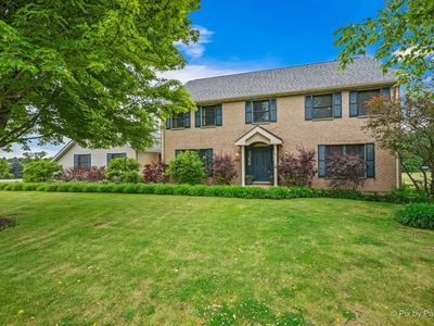 810 Woodridge Trl