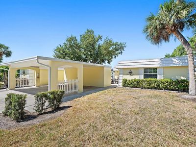 5936 Driftwood Ave #16