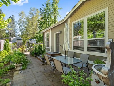 594 Detrick Dr Space 2