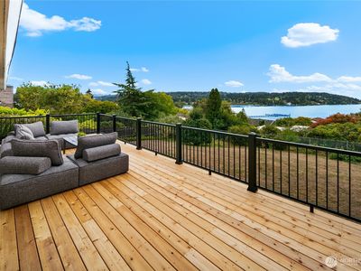 5817 NE 181st Street