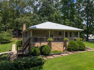 327 Russwood Dr