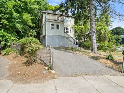 391 Poplar St