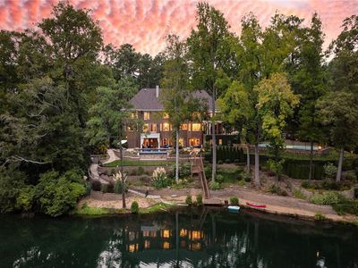 5509 Long Island Dr NW