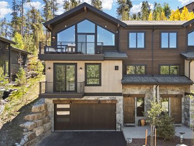 329 Kestrel Lane