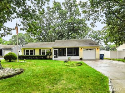 50 Morton Ave