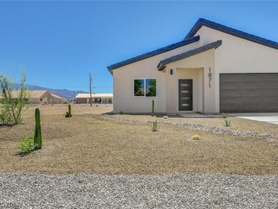 1871 S Manzanita Dr