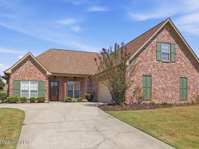 126 Essen Ln