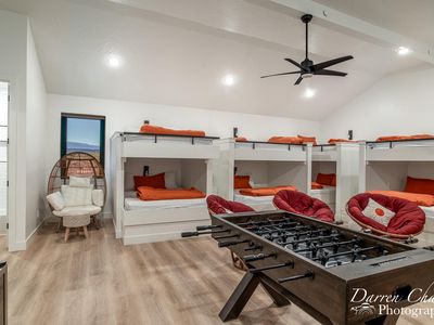 1559 S Regent Park Rd