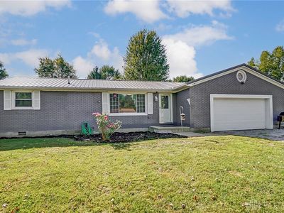 5473 Maple Grove Ave