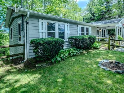 492 Skyland View Drive
