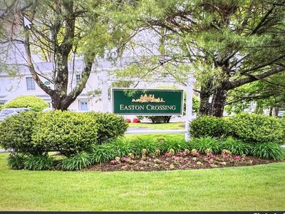 14 Nancy Rd APT 6
