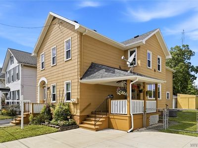 16 Pleasant Ave