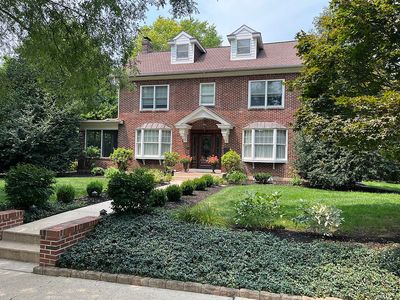 239 Elm Ave