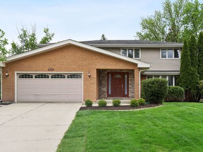925 Lancaster Ave