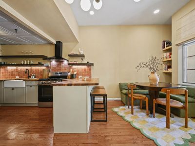 158 Wayne St APT 109A
