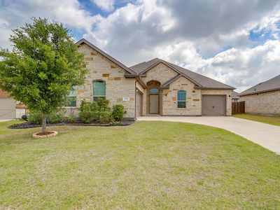 912 Bailey Ln
