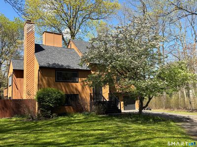 Property at 40 Morning Glory Terrace, Stratford, CT